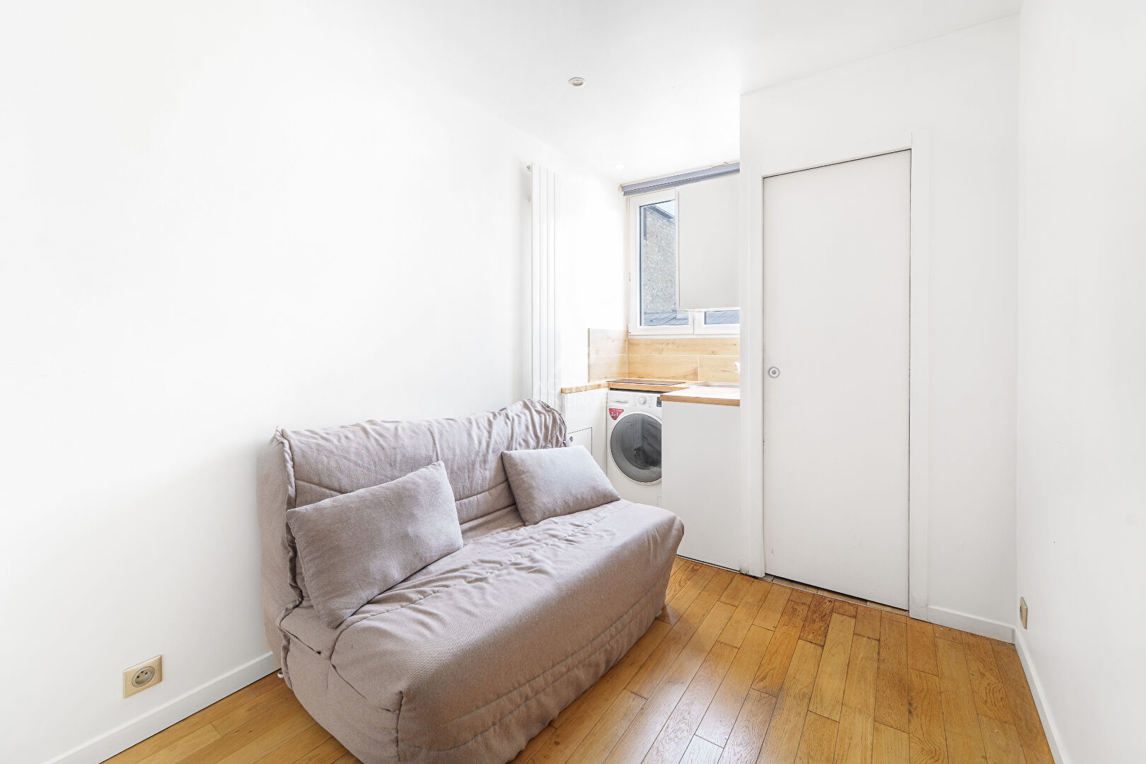 Rue Ordener - Studette optimise au 5e tage